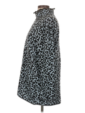 4 size - Lg(Estimated)