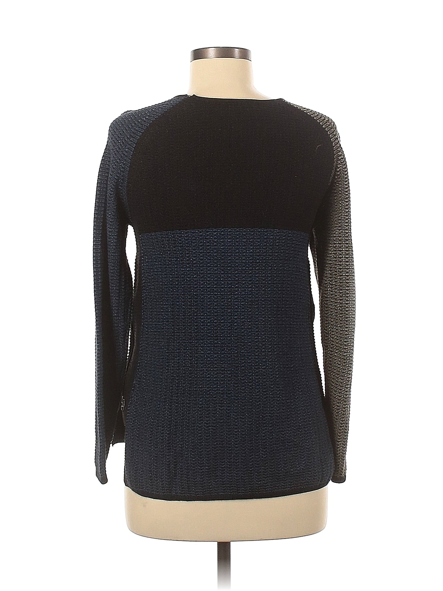 Pullover Sweater size - P