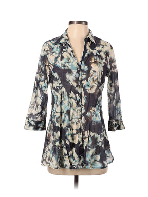 3/4 Sleeve Button Down Shirt size - P